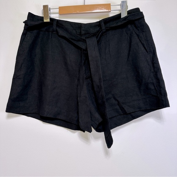 Old Navy | Black Linen Blend Belted Shorts - Picture 1 of 6